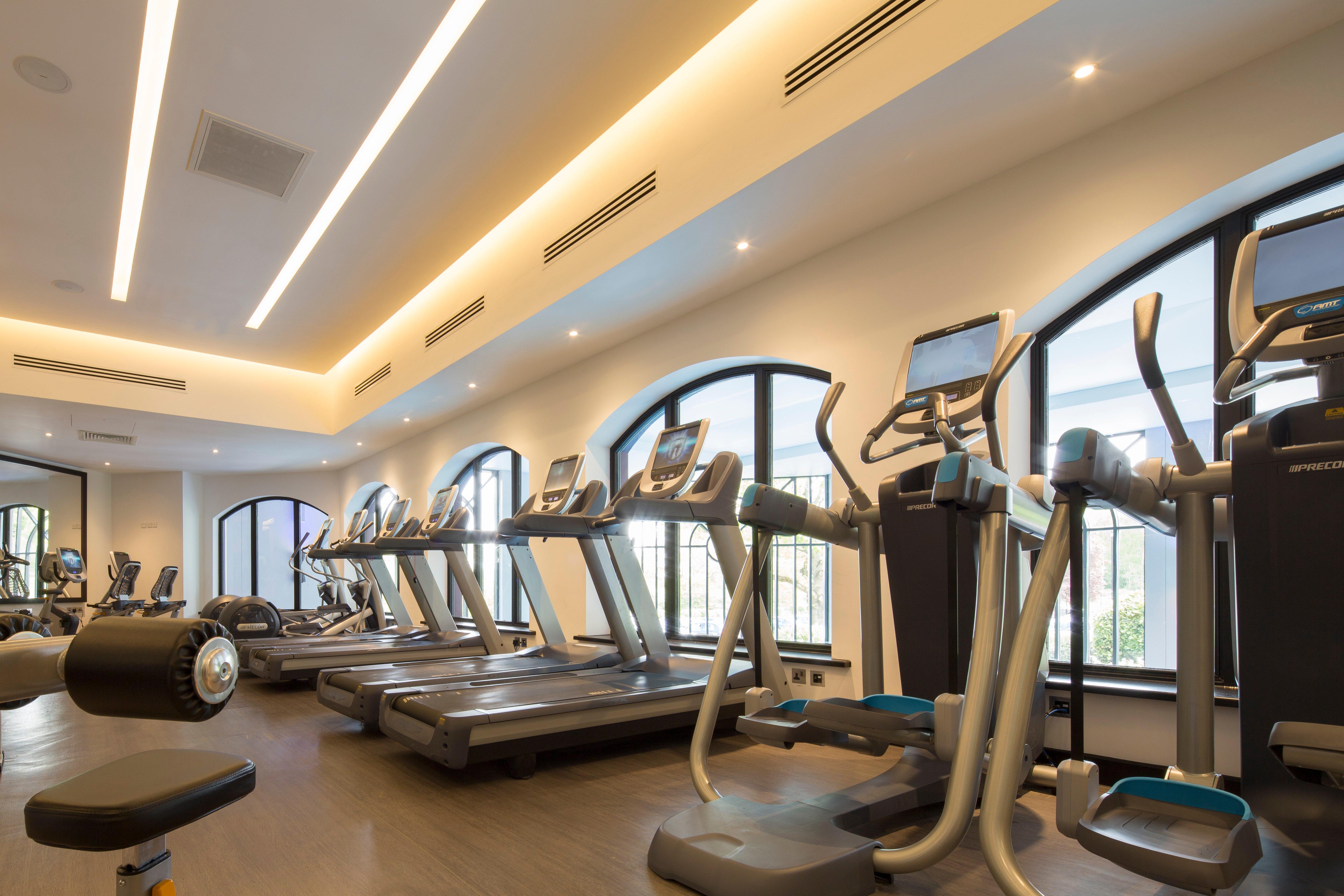 Crowne Plaza Gerrards Cross By Ihg Hotel Beaconsfield Bagian luar foto