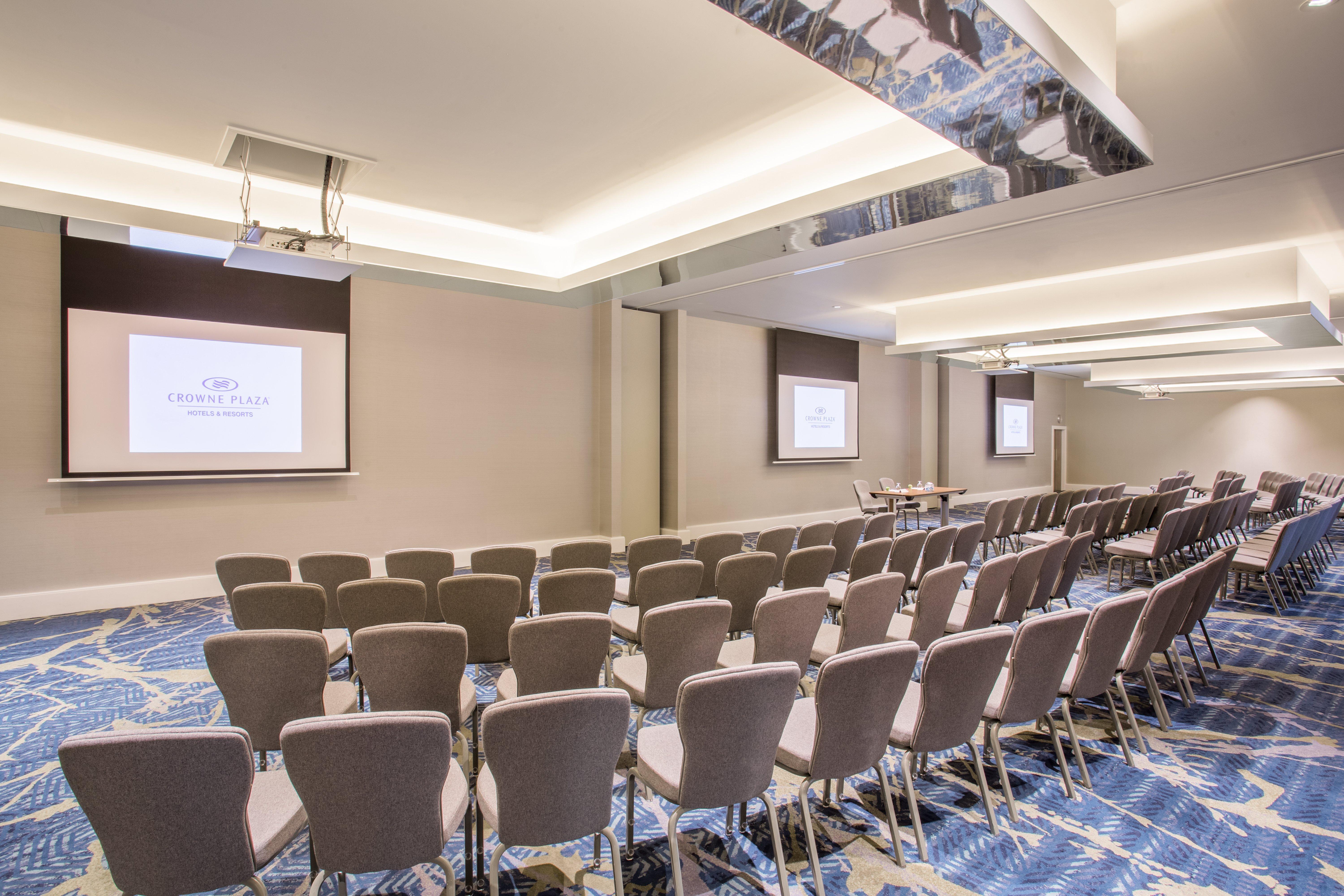 Crowne Plaza Gerrards Cross By Ihg Hotel Beaconsfield Bagian luar foto