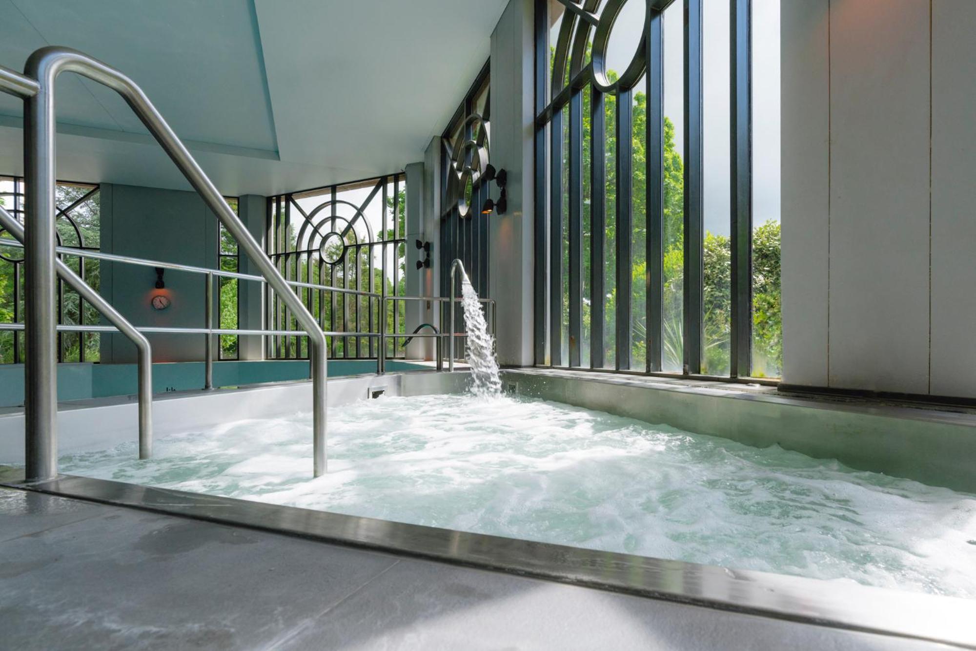 Crowne Plaza Gerrards Cross By Ihg Hotel Beaconsfield Bagian luar foto