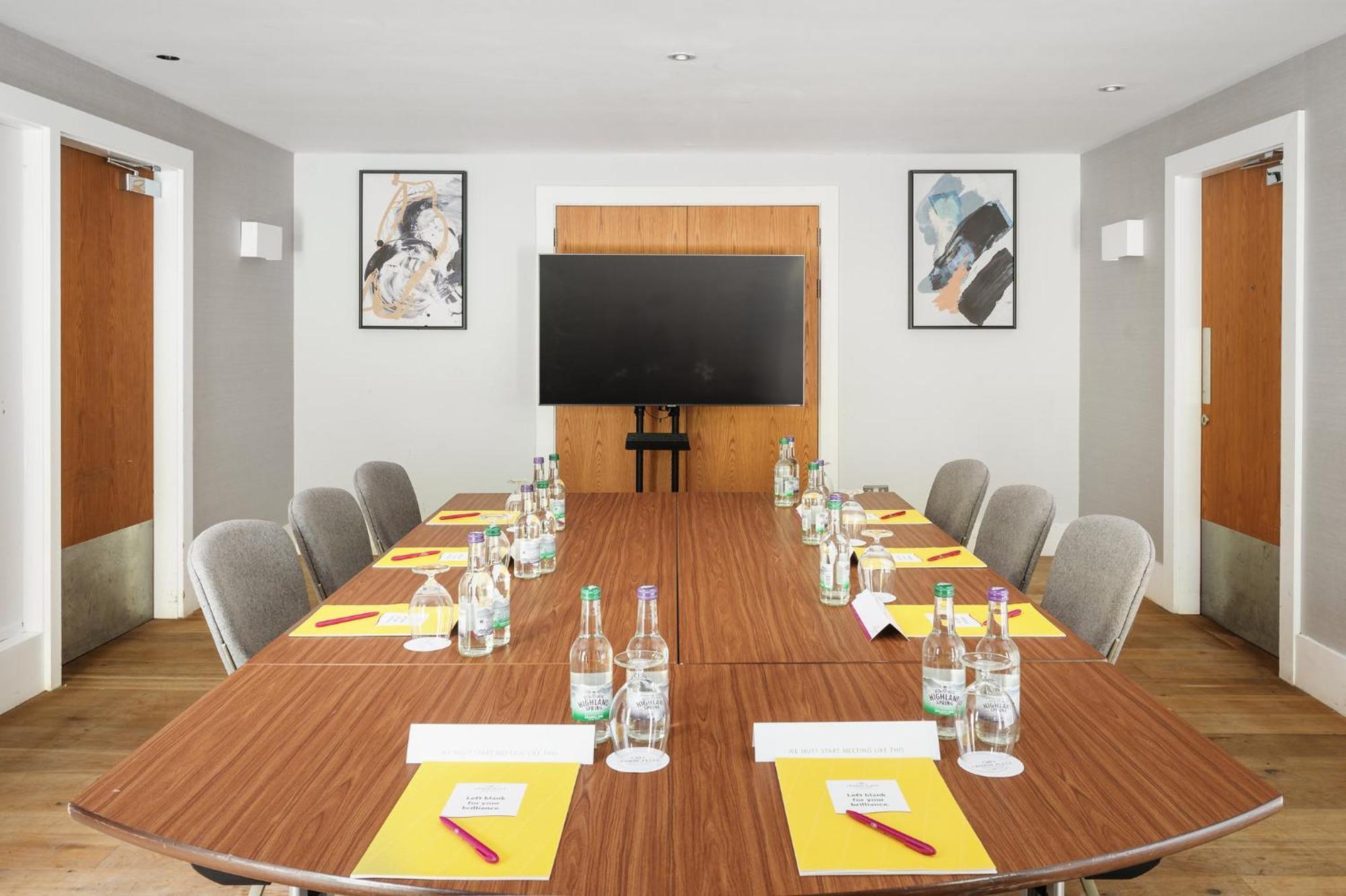 Crowne Plaza Gerrards Cross By Ihg Hotel Beaconsfield Bagian luar foto