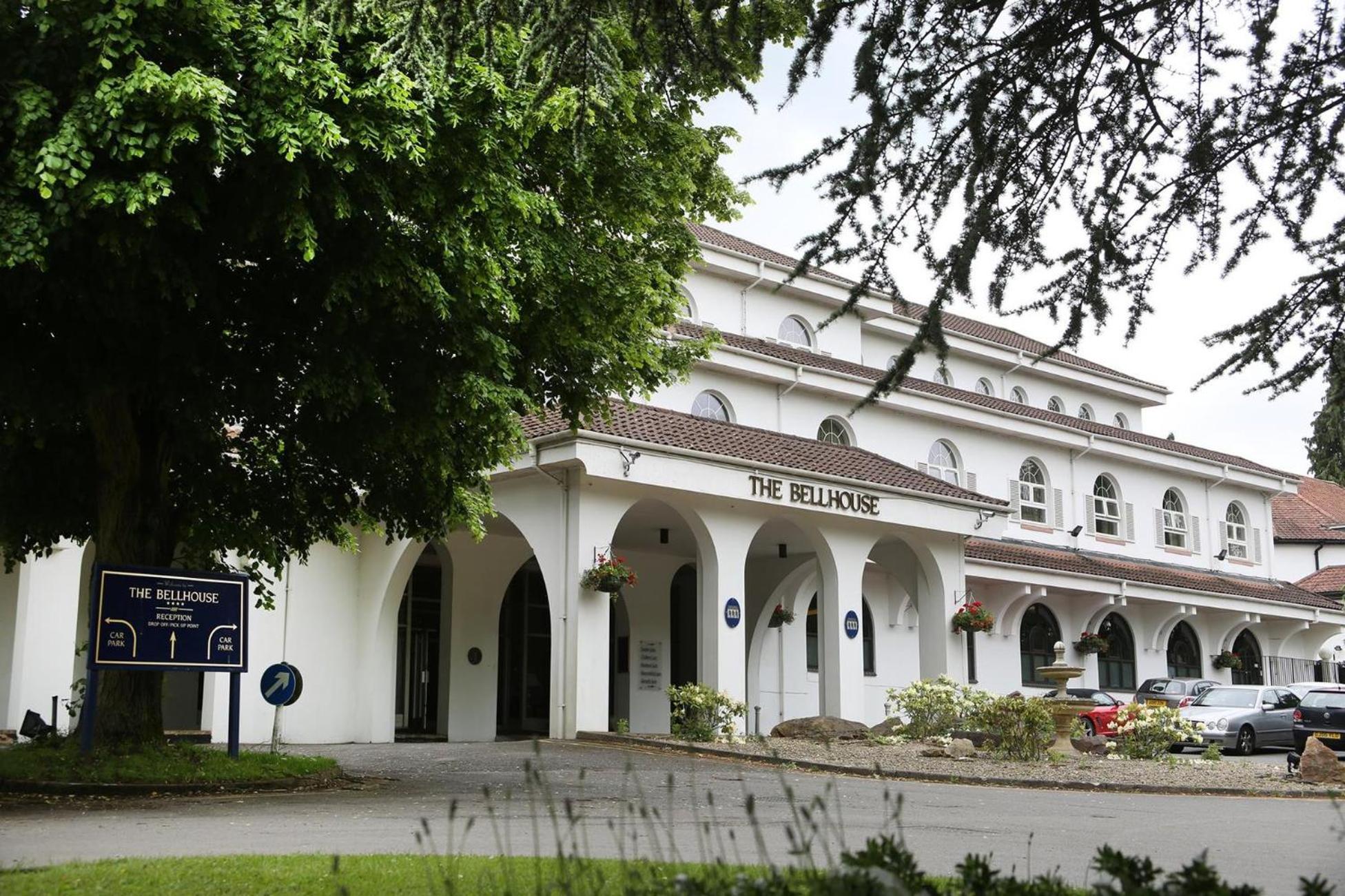 Crowne Plaza Gerrards Cross By Ihg Hotel Beaconsfield Bagian luar foto